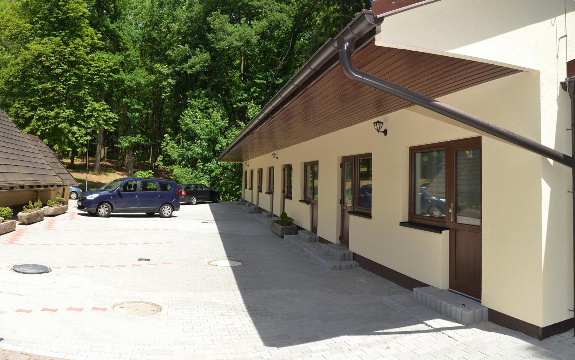 Penzion A Restaurace Pintovka 타보르 외부 사진